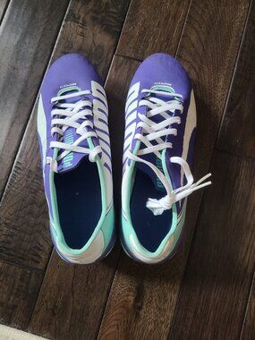 Puma Soccer Cleats - women's size 7
